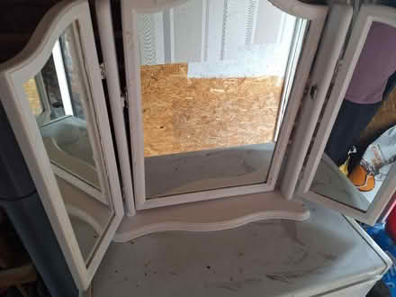 Photo of free Dressing table mirror (S21) #1