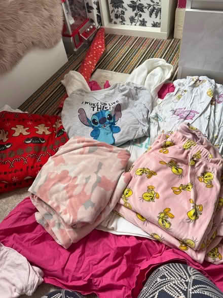 Photo of free 10 -13 year old clothes (Plaistow E13) #4