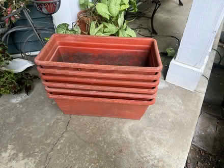 Photo of free Planters and baskets (Near Carmel HS in Mundelein) #3