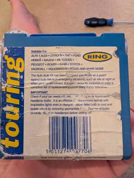 Photo of free Auto bulb kit (Wokingham RG41) #2