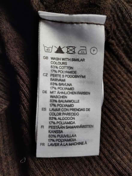 Photo of free H&M Women's Cardigan Size M (L1 Liverpool City Centre) #3