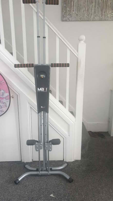 Photo of free vibration plate and maxi climber (SE18 2) #2