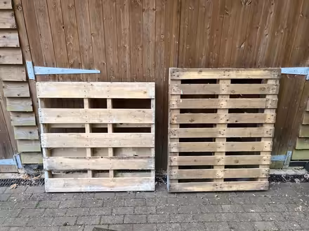 Photo of free 2x wooden pallets (one or both) (Oakham LE15) #1