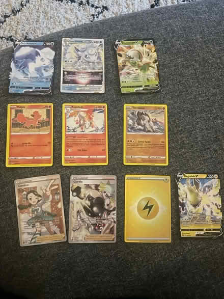 Photo of free ‘pokemon’ cards (SW11) #2