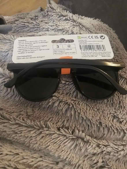 Photo of free Brand new sunglasses (West Oxfordshire OX28) #2