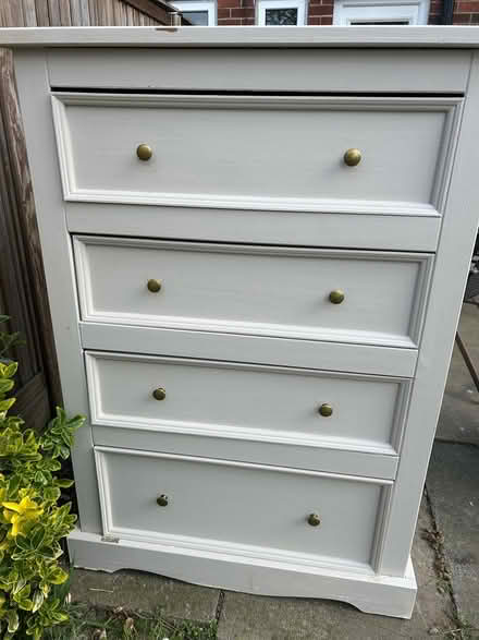 Photo of free Solid pine chest of drawers (Nantwich CW5 8AW) #1