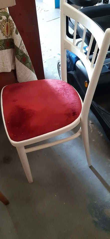 Photo of free 2 chairs (Putnoe MK41) #2