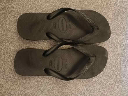 Photo of free Mens Havaianas Flip Flops (Highgate N6) #1