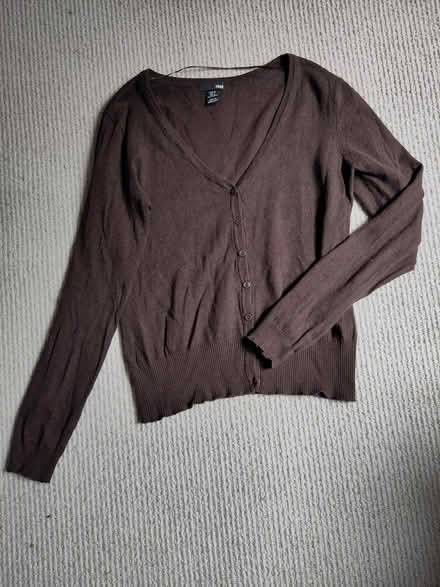 Photo of free H&M Women's Cardigan Size M (L1 Liverpool City Centre) #1