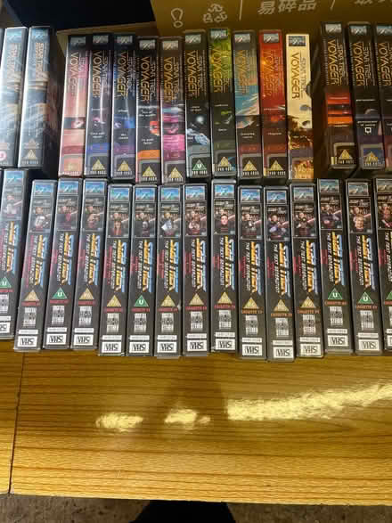 Photo of free Star trek voyager next gen VHS (Hatch Warren RG22) #3