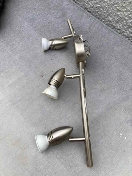Photo of free Light fitting (Goodmayes IG3) #1