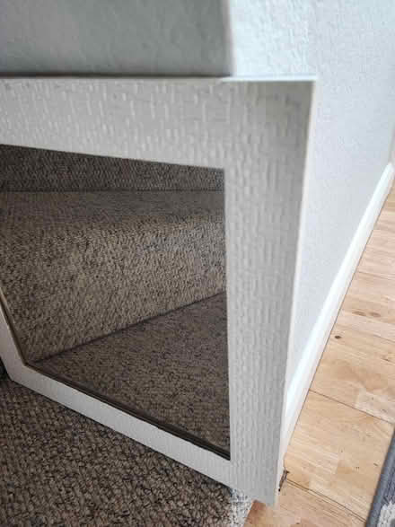 Photo of free White mirror (Danderhall) #3