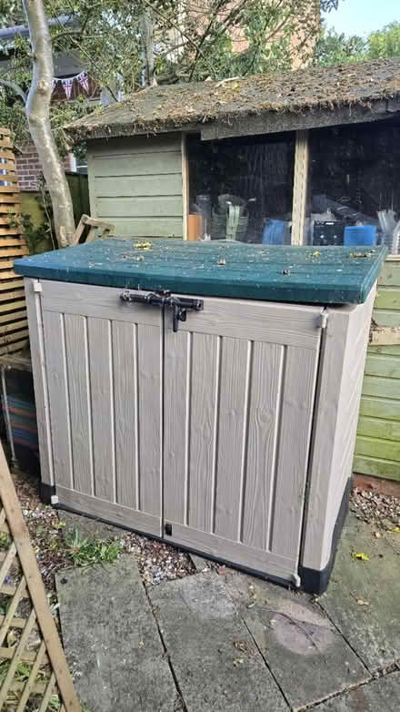 Photo of free Plastic shed - DOES NOT FLAT PACK (Tunbridge Wells) #1