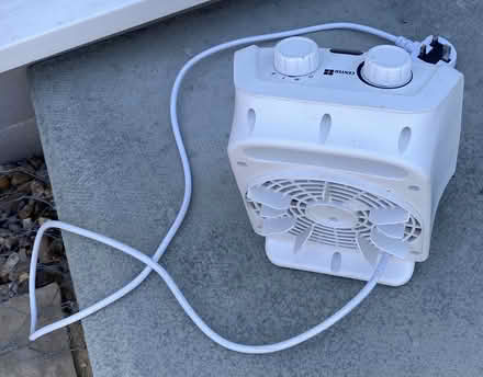 Photo of free Fan heater (Sandrerstead.) #2