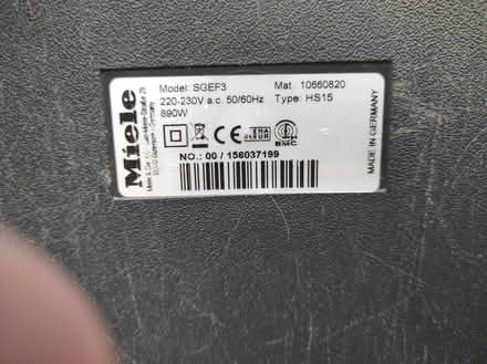 Photo of free Miele Complete C3 Cat & Dog vacuum cleaner (Oakwood Park N14) #2