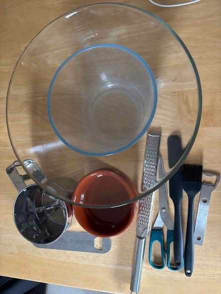 Photo of free Kitchen bits (NW10) #1