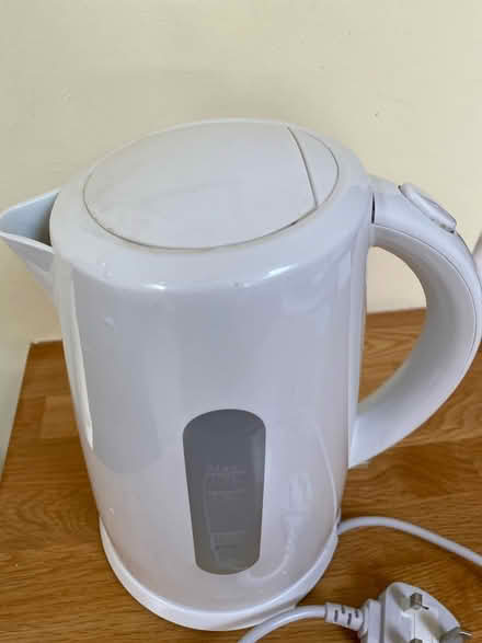 Photo of free Kettle (Great Barr B437LA) #2