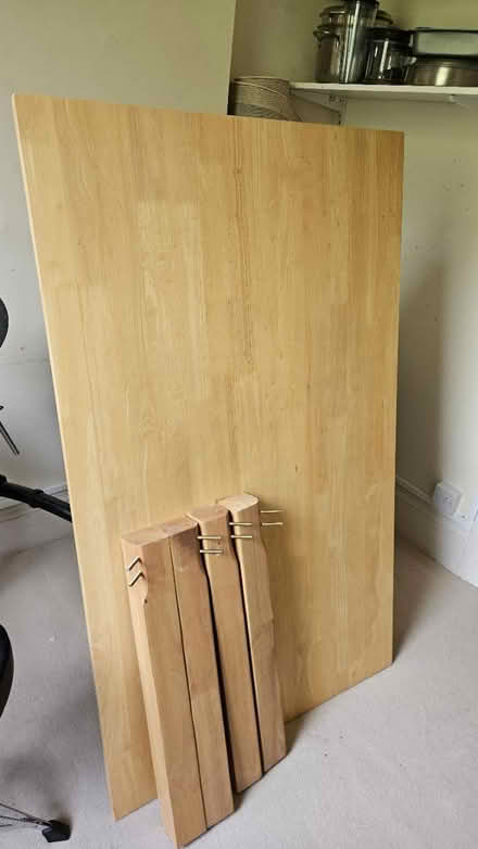 Photo of free dining table (W9 Maida Vale) #1