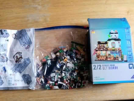 Photo of free "Lego" style Micro Bricks Set (NOT LEGO) (Grays RM17) #1