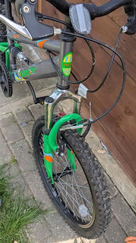 Photo of free Child's bike (Aylesbury near smh HP21) #2