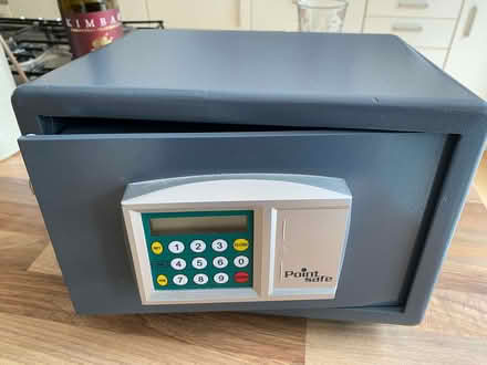 Photo of free Household safe (Herne Hill SE24) #1