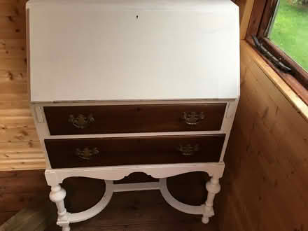 Photo of free wooden/painted bureau (LE7 9 Scraptoft) #1