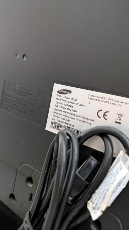 Photo of free 32 inch Samsung TV (NW3 London) #3