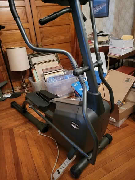 Photo of free elliptical exercise machine (East Price hill) #2
