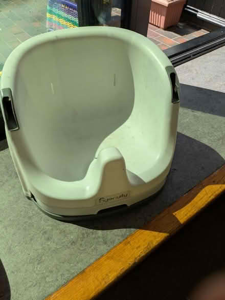Photo of free Toddler booster/feeding chair (OX2 summertown) #1
