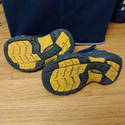 Photo of free Keen Sandals Toddler Size 8 (Darien) #3