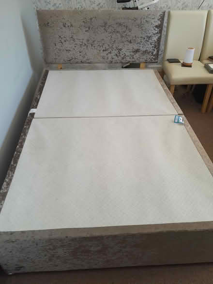Photo of free Bed (Paisley PA2) #1