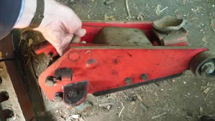 Photo of free Trolley jack (Aylestone LE2) #2