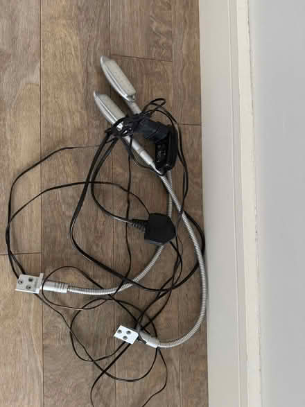 Photo of free Reading lights for bed (South Lambeth SW8) #1