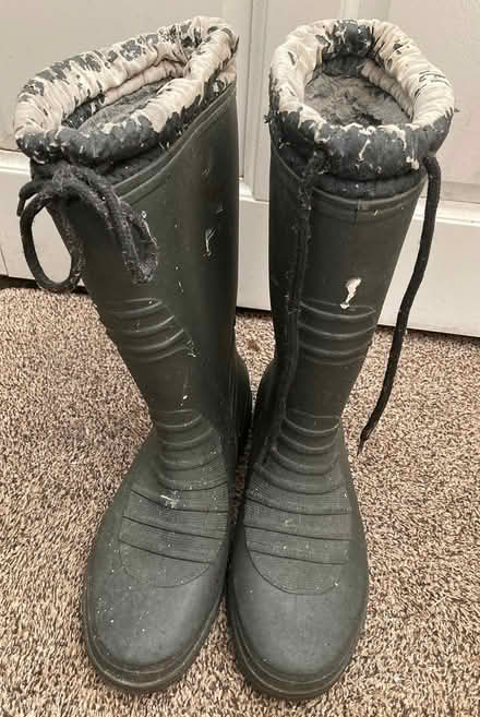 Photo of free Wellies (Talysarn LL54) #1
