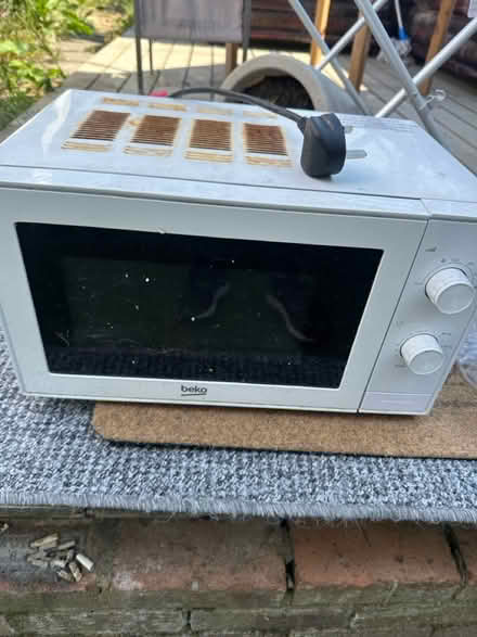 Photo of free Microwawe (Leytonstone) #1