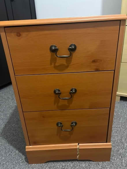 Photo of free Chest of Drawer table (TW13) #1