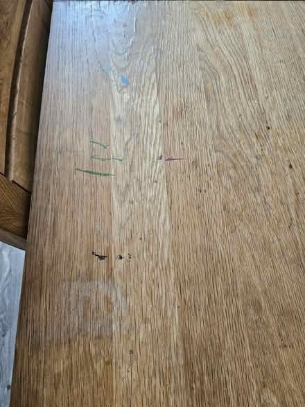 Photo of free Extendable oak table (Crawley) #2