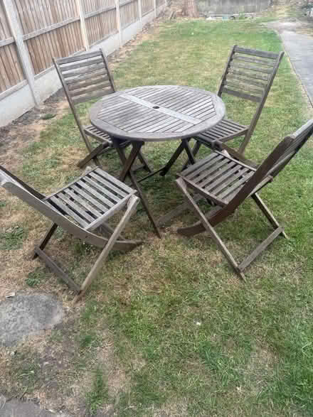 Photo of free Garden table & chairs (DE24) #1