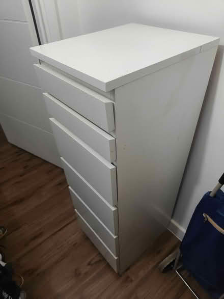 Photo of free Chest of 6 drawers (Woolwich SE18) #3