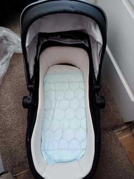 Photo of free Moses basket crib and stand, also pram for baby (Dudley Wood DY2) #3
