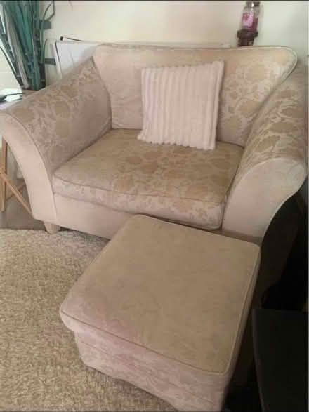 Photo of free Furniture (Bracknell Forest RG42) #1