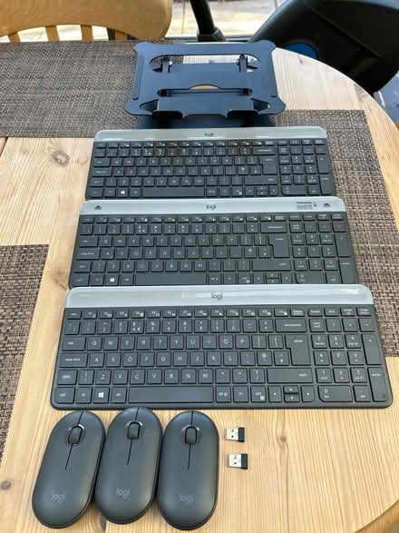 Photo of free Wireless keyboards, mice etc (Twickenham TW2) #1