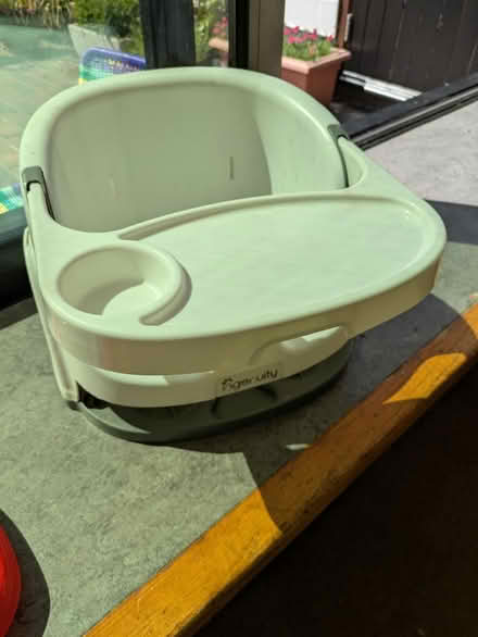 Photo of free Toddler booster/feeding chair (OX2 summertown) #2