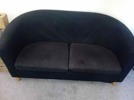 Photo of free Small sofa (Twickenham TW1) #1