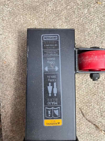 Photo of free Decathlon Bench 900 (Hanwell Fields OX16) #2