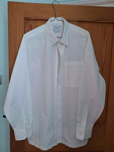 Photo of free Large men's formal cream shirt (Fleetville AL1) #2