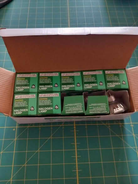 Photo of free Halogen light bulbs GU5.3 (Northcourt OX14) #4