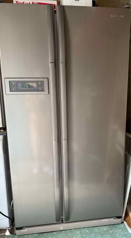 Photo of free samsung f/freezer spares/repairs (Collier row romford. RM5) #1