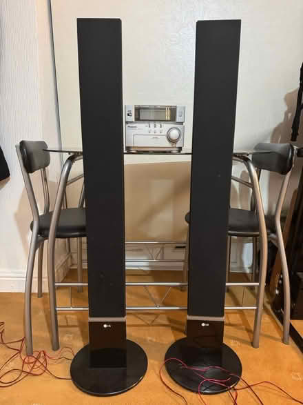 Photo of free LG Speakers And Panasonic CD Stereo (BD8) #4
