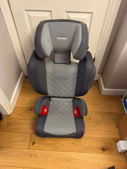 Photo of free Car Seat (Hillingdon UB10) #1